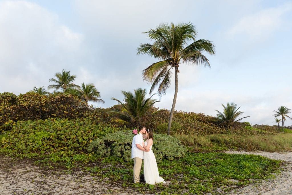 Small Miami Weddings - Ft. Lauderdale Beach Wedding (8)
