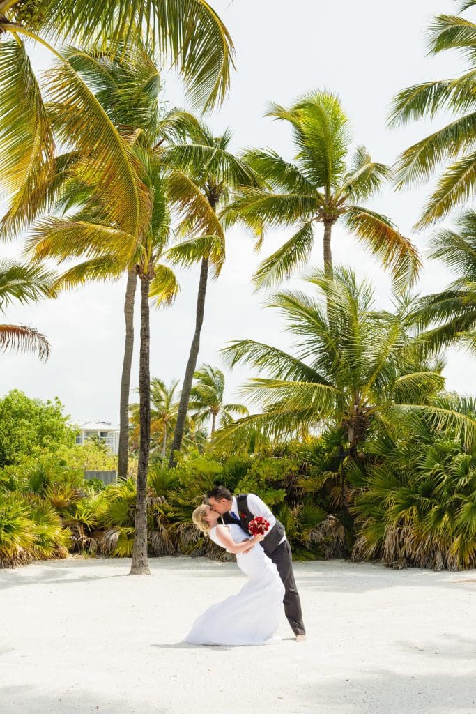 Small Miami Weddings Intimate Weddings and Elopements In The Florida Keys (13)