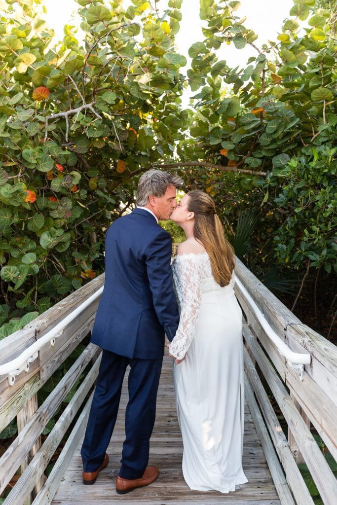 Small Miami Weddings Intimate Weddings and Elopements In The Florida Keys (7)