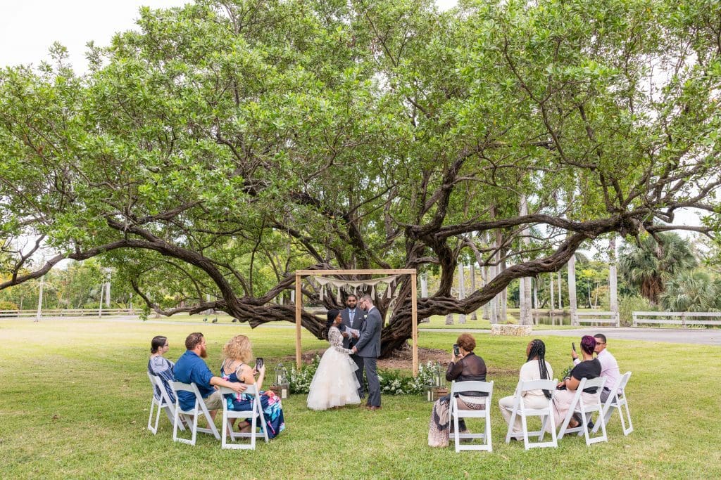 Small Miami Weddings - Coastal Tropical Garden, Miami Garden Elopement, Miami Garden Wedding, Tropical Miami Wedding (11)