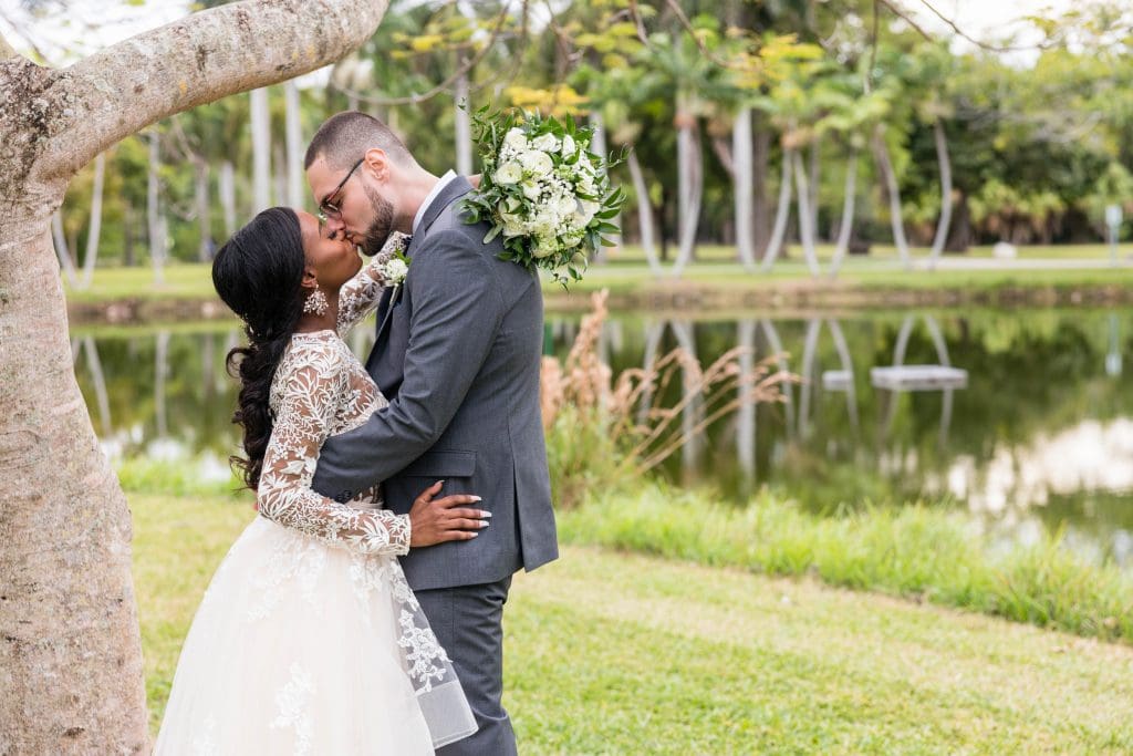 Small Miami Weddings - Coastal Tropical Garden, Miami Garden Elopement, Miami Garden Wedding, Tropical Miami Wedding (14)