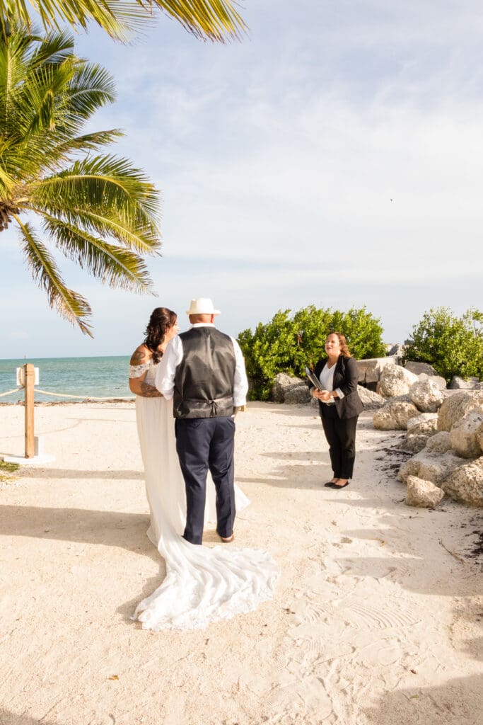 Small Miami Weddings, Eloping Zachary Taylor Beach, Key West Beach Wedding